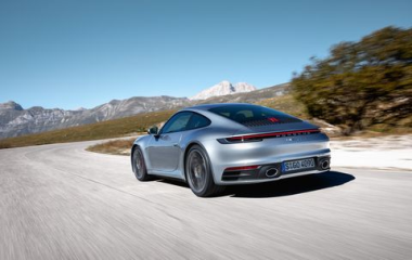 Porsche Financial Services Introduces Porsche Auto Insurance