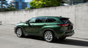 New Toyota Highlander Turbocharged Engine Offers More Torque and Fewer Emissions